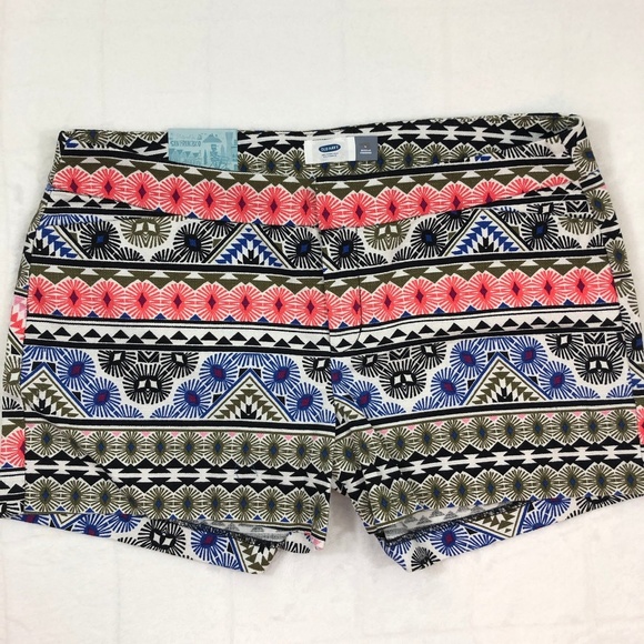 Old Navy Pants - NWT Old Navy Aztec Patterned Festival Shorts